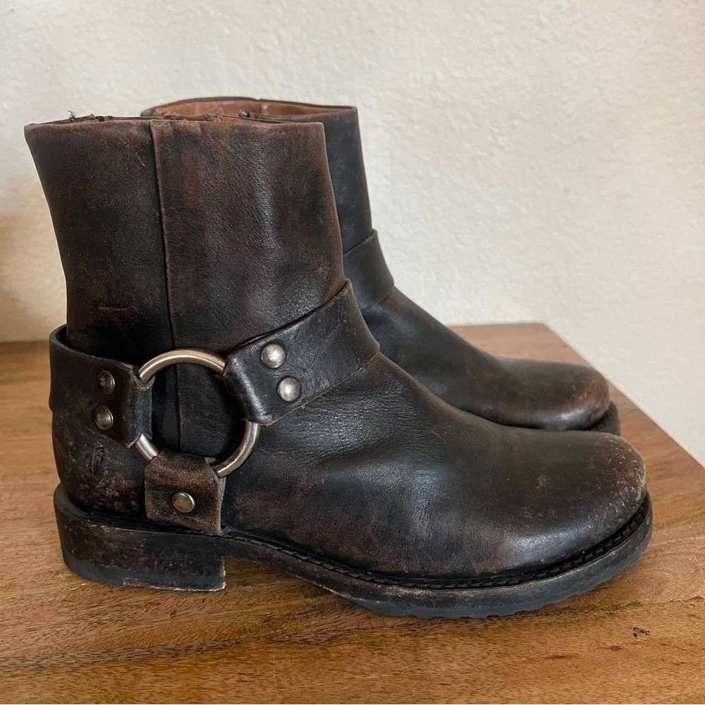 Frye Veronica Harness Distressed Short Leather Boots Size 6.5 B